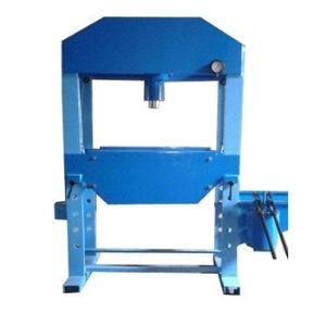 Hand Pump operated Hydraulic Press